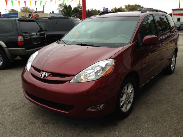 Toyota Sienna 2006 photo 4