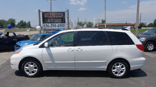 Toyota Sienna 2006 photo 3