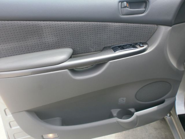 Toyota Sienna 2006 photo 25