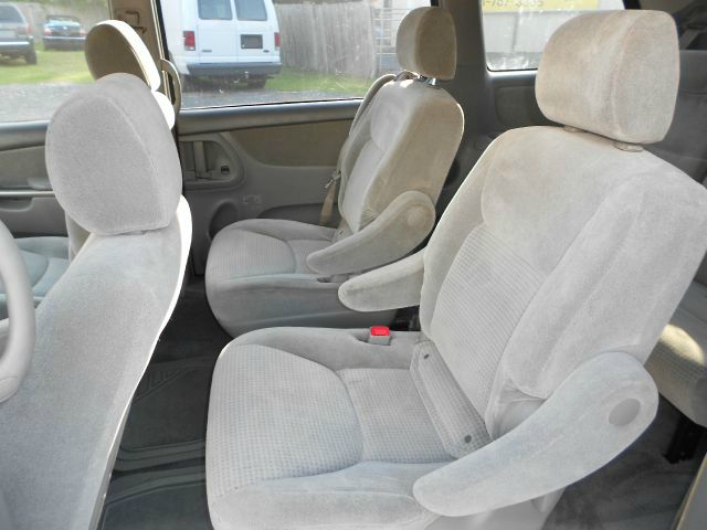 Toyota Sienna 2006 photo 8