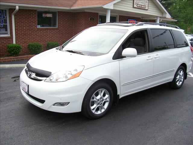 Toyota Sienna 2006 photo 5