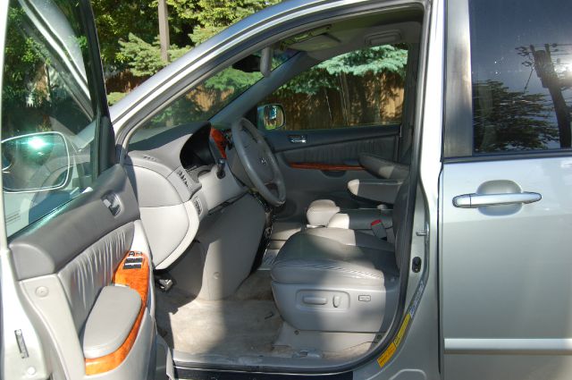 Toyota Sienna 2006 photo 7