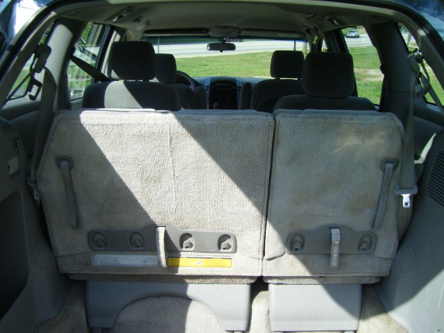 Toyota Sienna 2006 photo 2