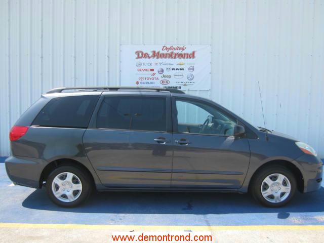 Toyota Sienna 2006 photo 1