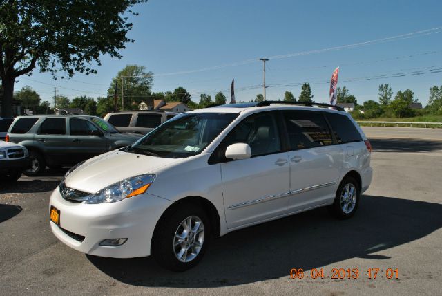 Toyota Sienna 2006 photo 7