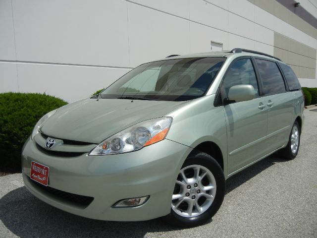 Toyota Sienna 2006 photo 28