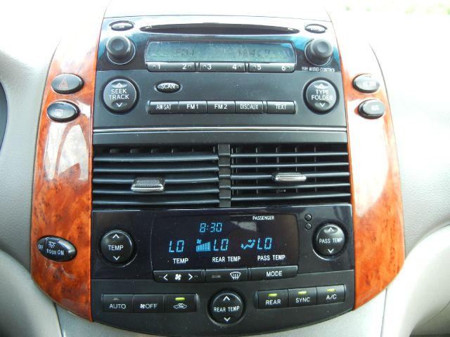 Toyota Sienna 2006 photo 7