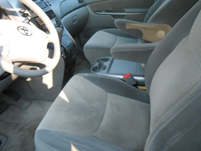 Toyota Sienna 2006 photo 1