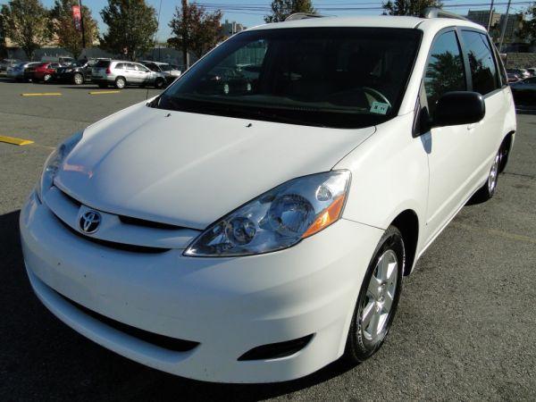 Toyota Sienna 2007 photo 4