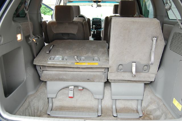 Toyota Sienna 2007 photo 1