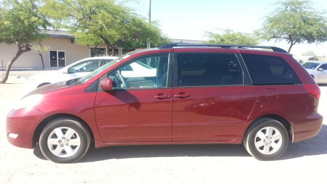 Toyota Sienna 2007 photo 11