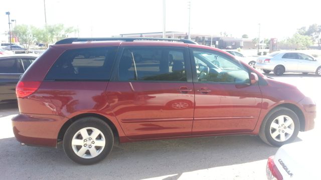 Toyota Sienna 2007 photo 16