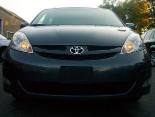 Toyota Sienna 2007 photo 1