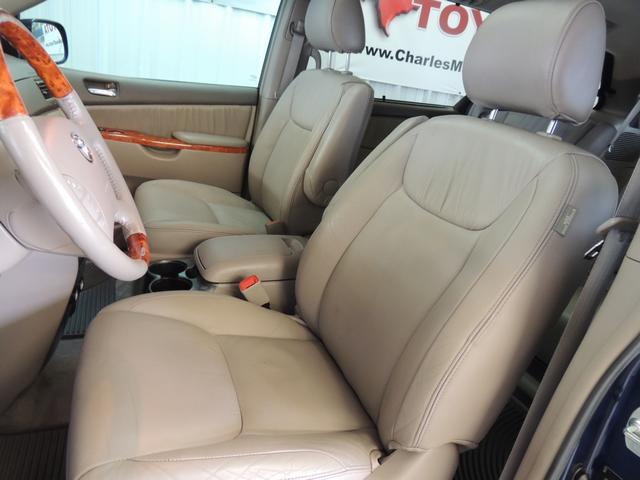 Toyota Sienna 2007 photo 3