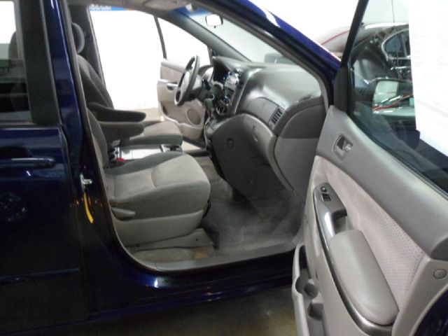 Toyota Sienna 2007 photo 6