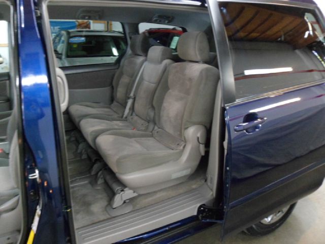 Toyota Sienna 2007 photo 8