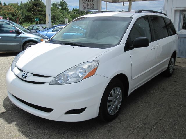 Toyota Sienna 2007 photo 1