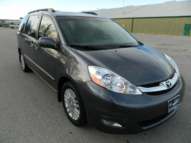 Toyota Sienna Eddie Bauer 4x4 Unspecified