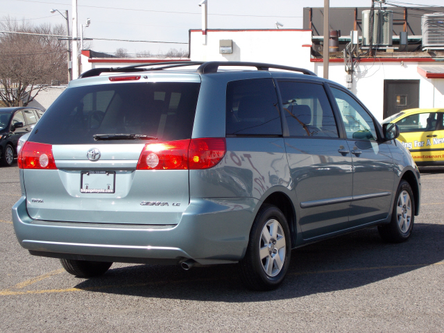 Toyota Sienna 5.4L Special Service Unspecified