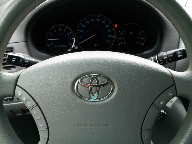 Toyota Sienna 2008 photo 18