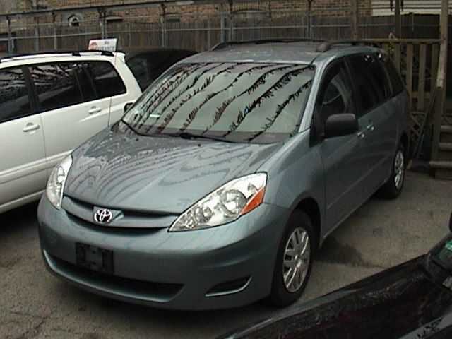 Toyota Sienna 2008 photo 6