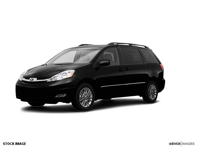 Toyota Sienna 2008 photo 3