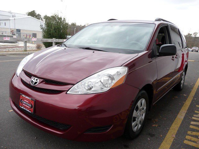 Toyota Sienna 2008 photo 3