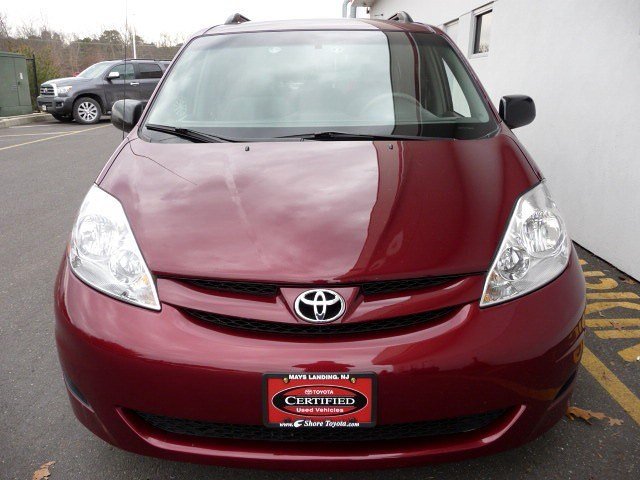 Toyota Sienna 2008 photo 4