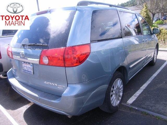 Toyota Sienna Eddie Bauer 4x4 Unspecified