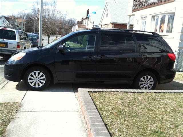 Toyota Sienna Unknown MiniVan