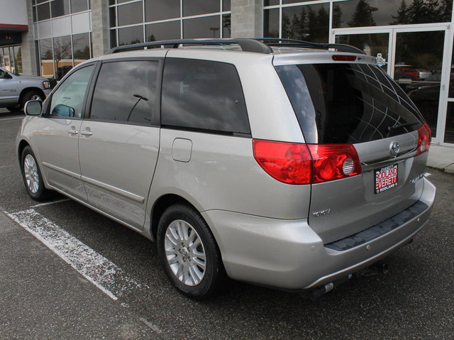 Toyota Sienna Eddie Bauer 4x4 Unspecified