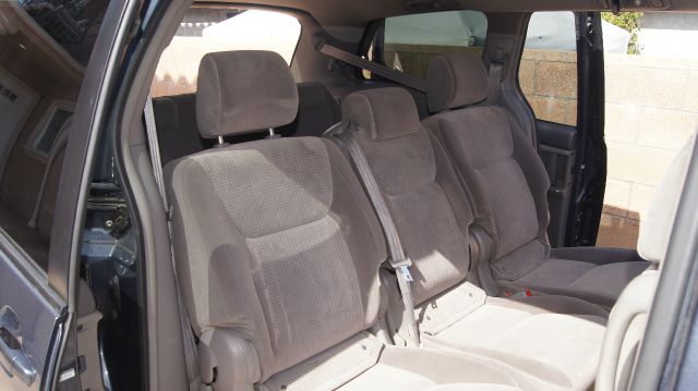 Toyota Sienna 2008 photo 3