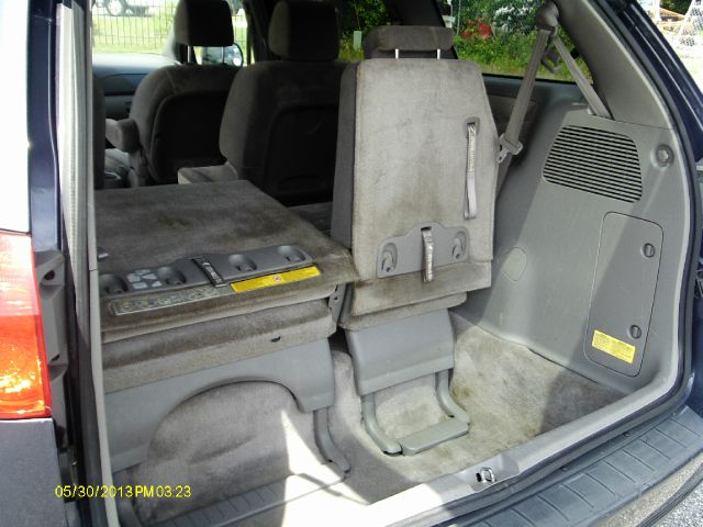 Toyota Sienna 2008 photo 2