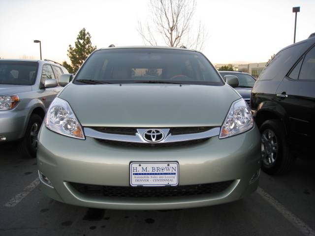 Toyota Sienna 2009 photo 5