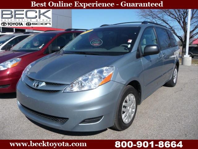 Toyota Sienna X MiniVan