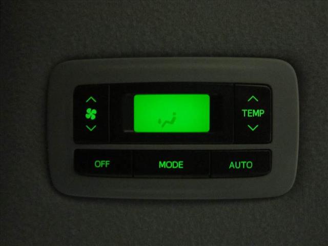 Toyota Sienna 2011 photo 1