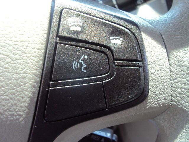 Toyota Sienna 2011 photo 13