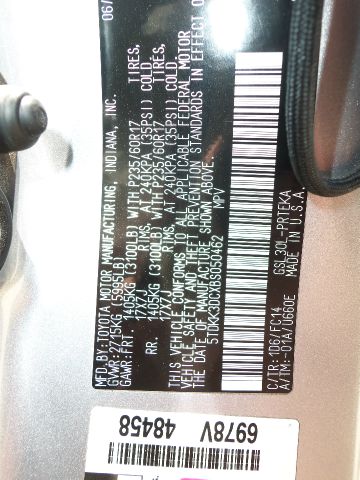 Toyota Sienna 2011 photo 14