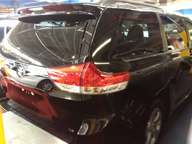 Toyota Sienna 4dr Wgn Auto Grand Touring MiniVan