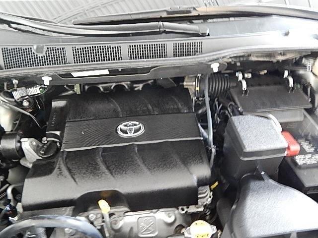 Toyota Sienna 2011 photo 20