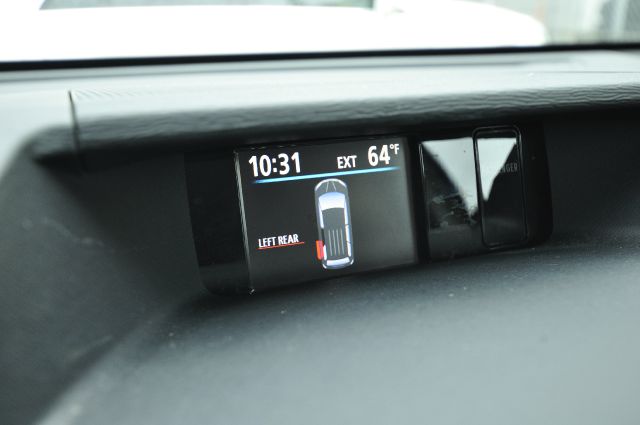 Toyota Sienna 2012 photo 12