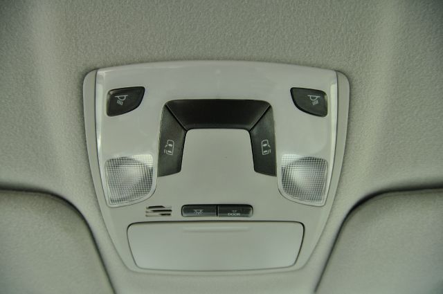 Toyota Sienna 2012 photo 26