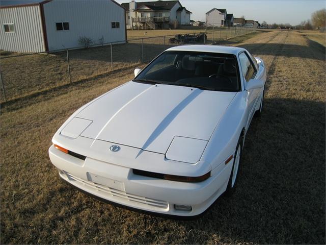 Toyota Supra 1991 photo 2