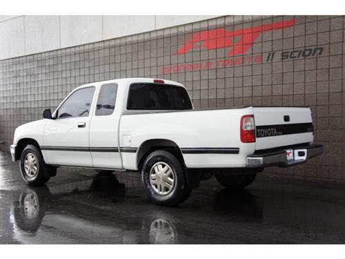 Toyota T100 1995 photo 2