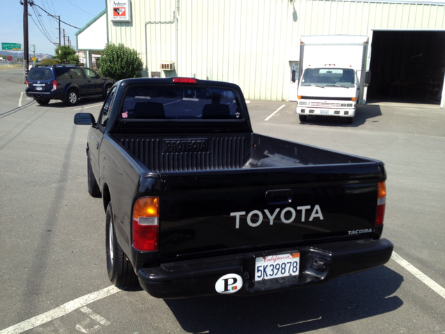 Toyota Tacoma 1996 photo 1