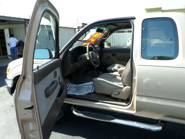 Toyota Tacoma 1996 photo 1