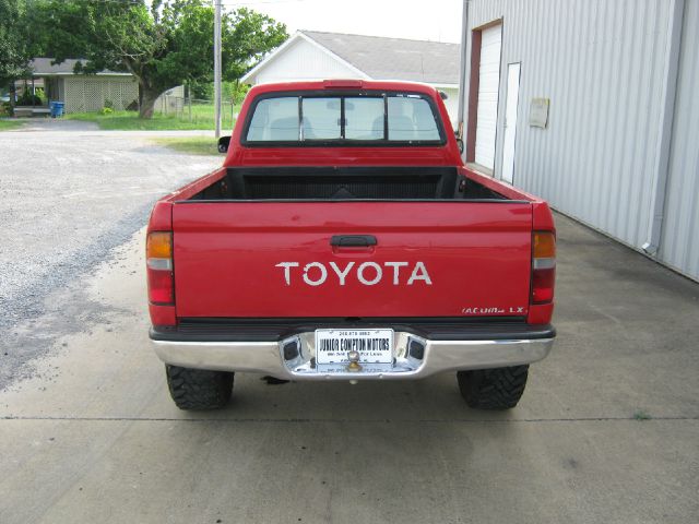 Toyota Tacoma 1996 photo 3