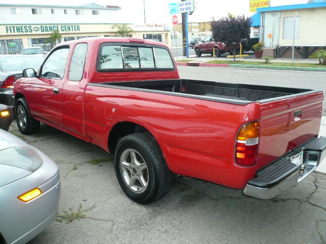 Toyota Tacoma 1996 photo 4