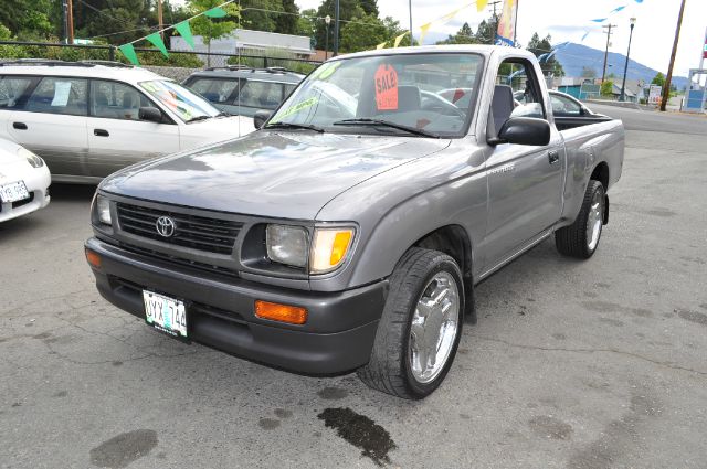 Toyota Tacoma 1996 photo 3