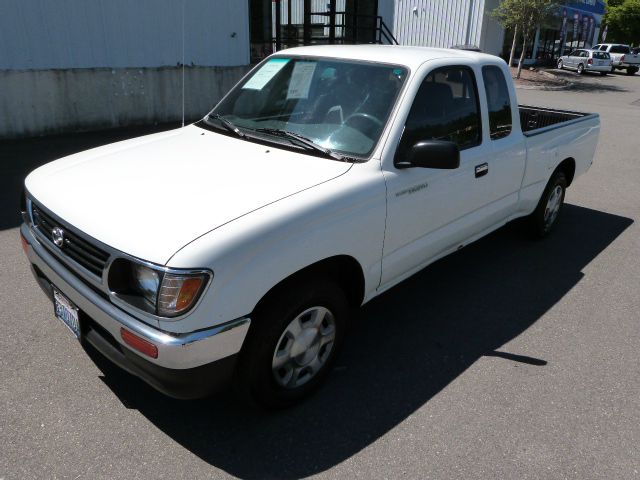 Toyota Tacoma 1996 photo 4